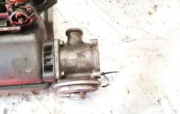 BMW X5 E70 EGR valve 7804380