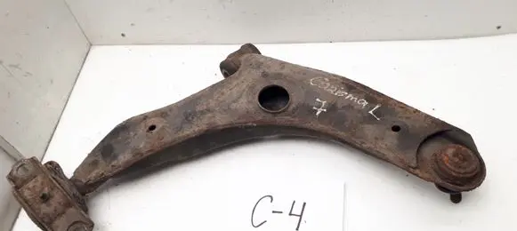 Mitsubishi Carisma Front lower control arm/wishbone