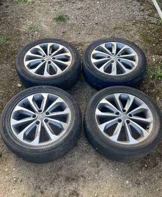 R18 alloy rim