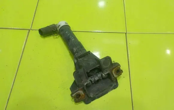 Honda CR-V Headlight washer pump LEWY
