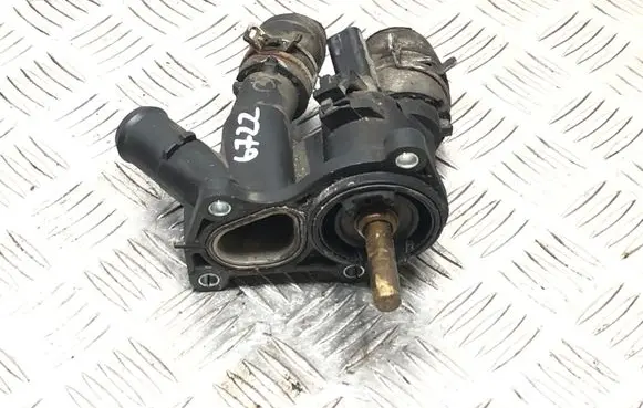 Ford Focus Thermostat/thermostat housing 4M5G6L721GB 22921