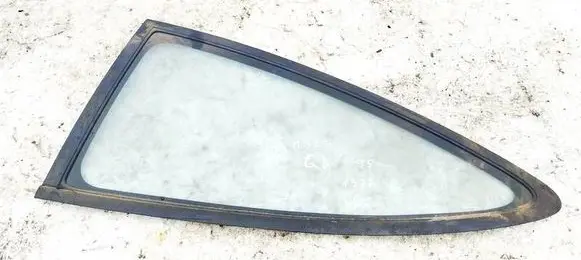 Mazda 323 Rear side window