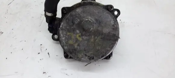 Audi A6 S6 C5 4B Vacuum pump