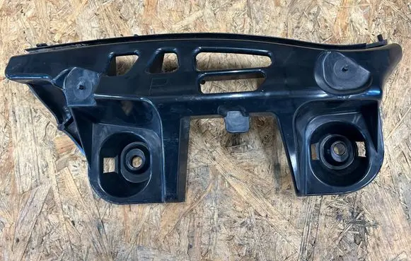 Mercedes-Benz CLA C117 X117 W117 Rear bumper mounting bracket A1178850865