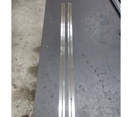 Mercedes-Benz E W124 sill trim set (inner) 1246800935 A1246800935 1246801235