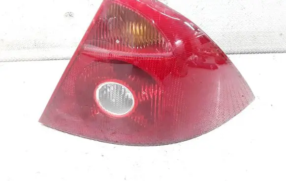 Ford Mondeo Mk III Rear/tail lights 1S7113404A