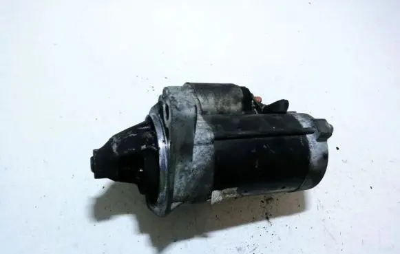 Toyota Avensis T220 Starter motor