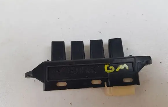 Lexus GS 300 350 430 450H Seat memory switch 15A695