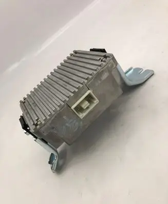 Hyundai Palisade Voltage converter inverter 95250s8600