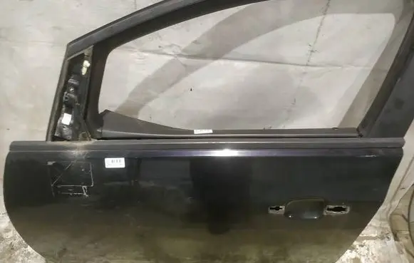 Opel Astra J Front door glass trim molding
