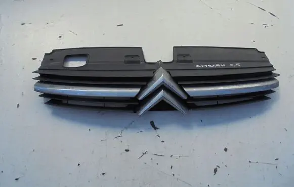 Citroen C5 Front bumper upper radiator grill HALOGENZALEPKA