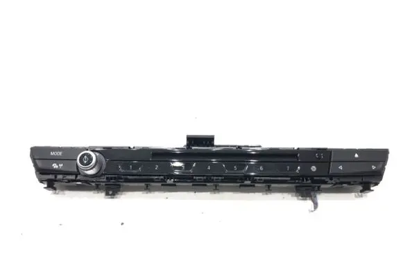 BMW 5 G30 G31 G38 Head unit multimedia control 