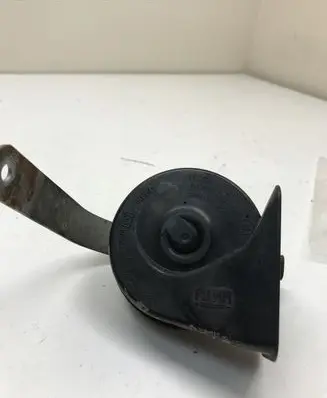 BMW 3 E46 Horn signal 0055306