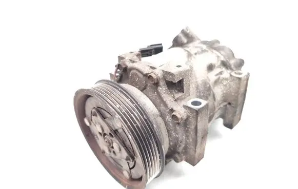 Nissan Qashqai Air conditioning (A/C) compressor (pump) 926009865R