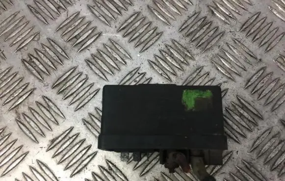 Glow plug pre-heat relay