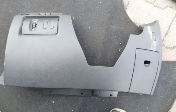 Renault Clio III Dashboard lower bottom trim panel XXXXXXXXXXXX