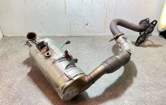 Ford Focus Catalyst/FAP/DPF particulate filter MX615L243AA T2A1A100321