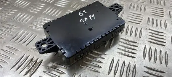 Jaguar XJ X351 Seat heating relay AW9314B663AC