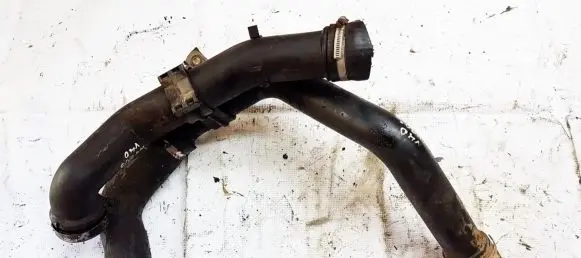 Volvo S40, V40 Intercooler hose/pipe 30617190