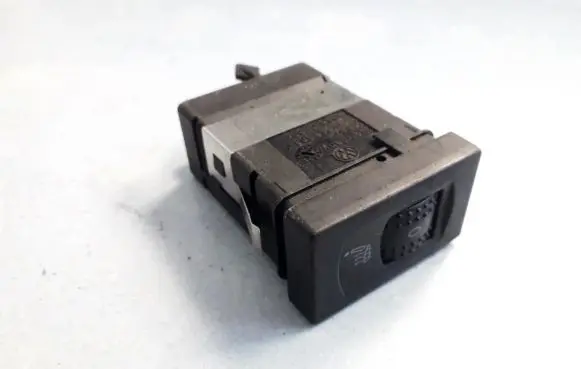 Volkswagen PASSAT B5 Seat heating switch 3B0963563C