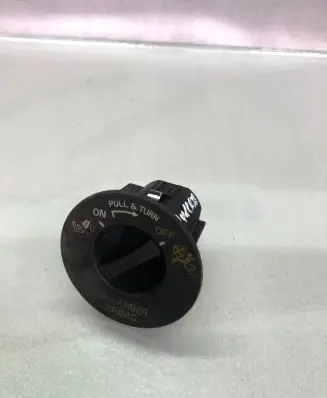 Volvo XC40 Passenger airbag on/off switch 31674767