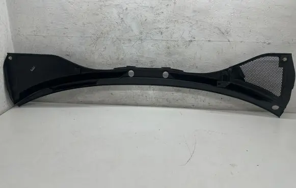 Audi Q7 4L Wiper trim 4L1819401