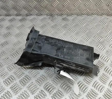 BMW 8 G14 Air intake duct part 7359813