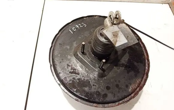 Hyundai i30 Brake booster