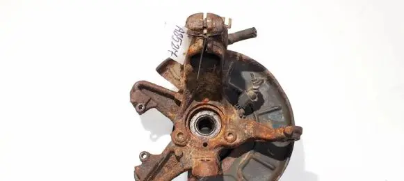 Volkswagen Caddy Front wheel hub