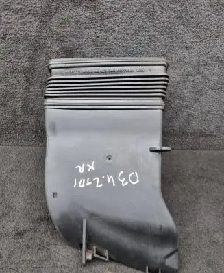 Audi A8 S8 D3 4E Air intake duct part 4E0129618Q 4E0129628G