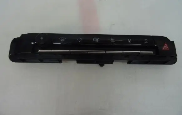 Citroen C5 Aircross Climate control unit 9828018177