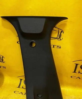 Dacia Sandero III (B) pillar trim (top) 769164504R 769168835R