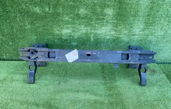 Volkswagen Touran II Front bumper support beam 5TA807611