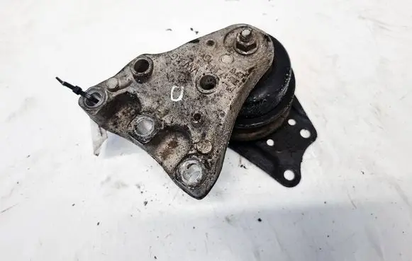 Skoda Roomster (5J) Engine mount bracket 6Q0199185T