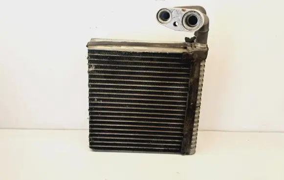 Volvo V50 Air conditioning (A/C) radiator (interior) 