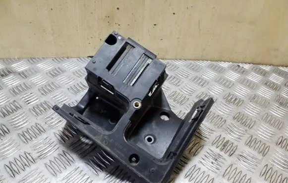Audi A3 S3 8P Other engine bay part 1K0907361C