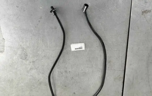 Tesla Model S Water drain line hose 600868400E
