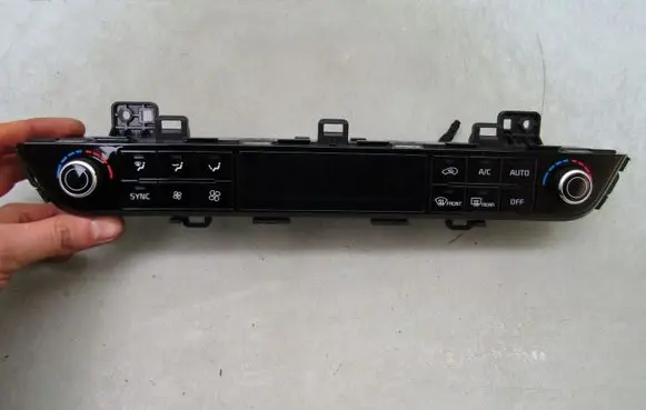 KIA Sportage Climate control unit 97250R2801