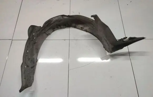 Mazda Premacy Front wheel arch liner splash guards 