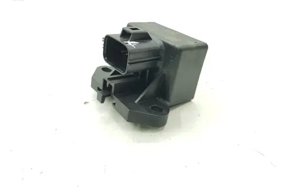 Ford Mondeo MK V Fuel pump relay FU5A9D370KA 11547480B
