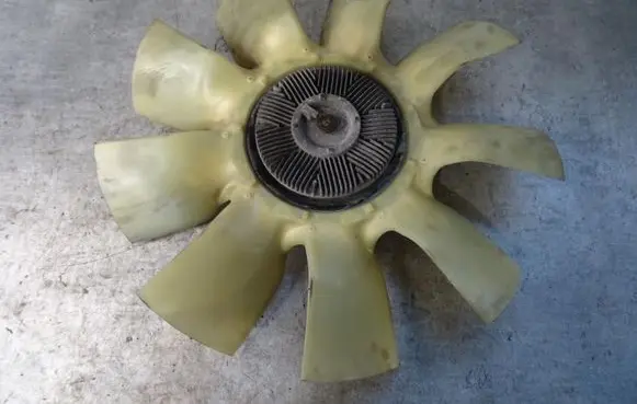 DAF 33 Viscous fan 
