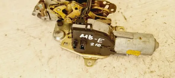 Mercedes-Benz E W210 Tailgate/trunk/boot lock/catch/latch A2107400536 0390201572