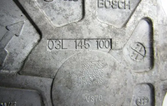 Volkswagen PASSAT CC Vacuum pump 03L145100