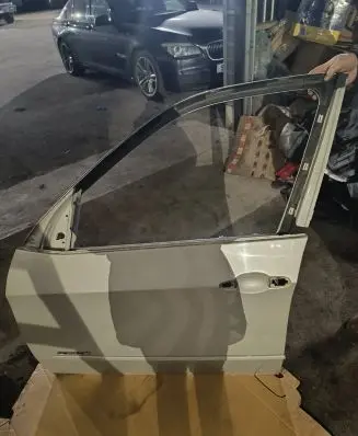 BMW X5 E70 Front door