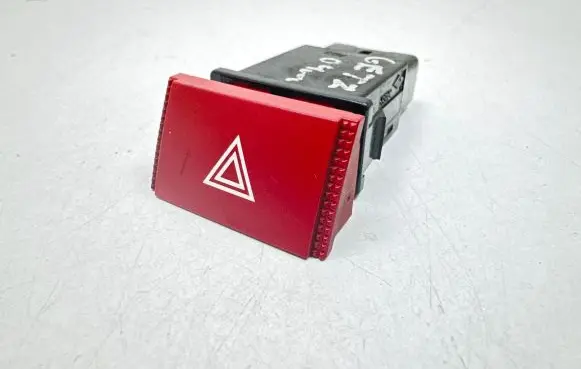 Hyundai Getz Hazard light switch