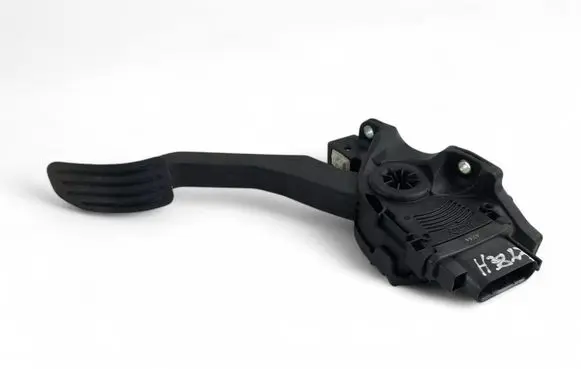 Volvo V60 Accelerator throttle pedal bracket 31329062