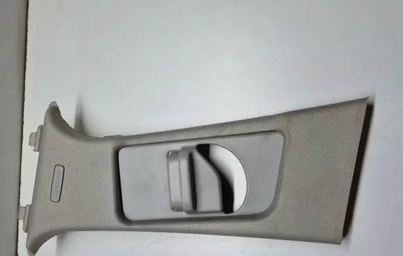 Mercedes-Benz C W204 (B) pillar trim (top) A2048600930 A2046903728