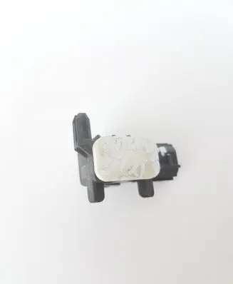 Mitsubishi Outlander Airbag deployment crash/impact sensor 8651A165