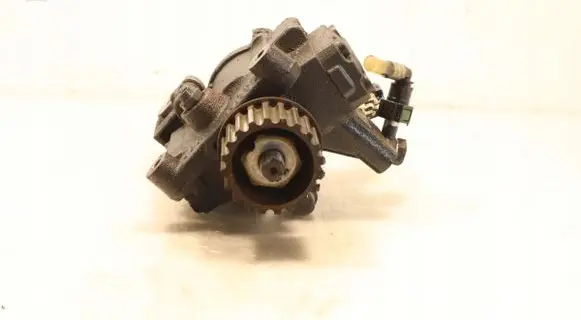 Renault Kangoo II Fuel injection high pressure pump
