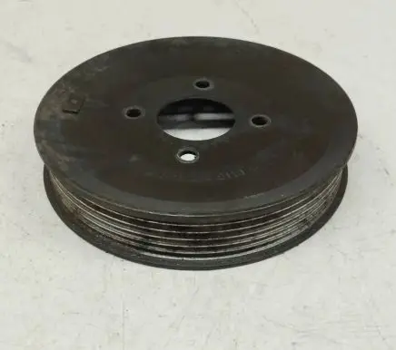 Mercedes-Benz E W124 Water pump pulley 6032050110 A6032050110